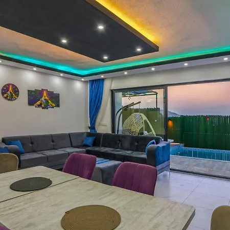 Elmas Yesilkoey Hotel